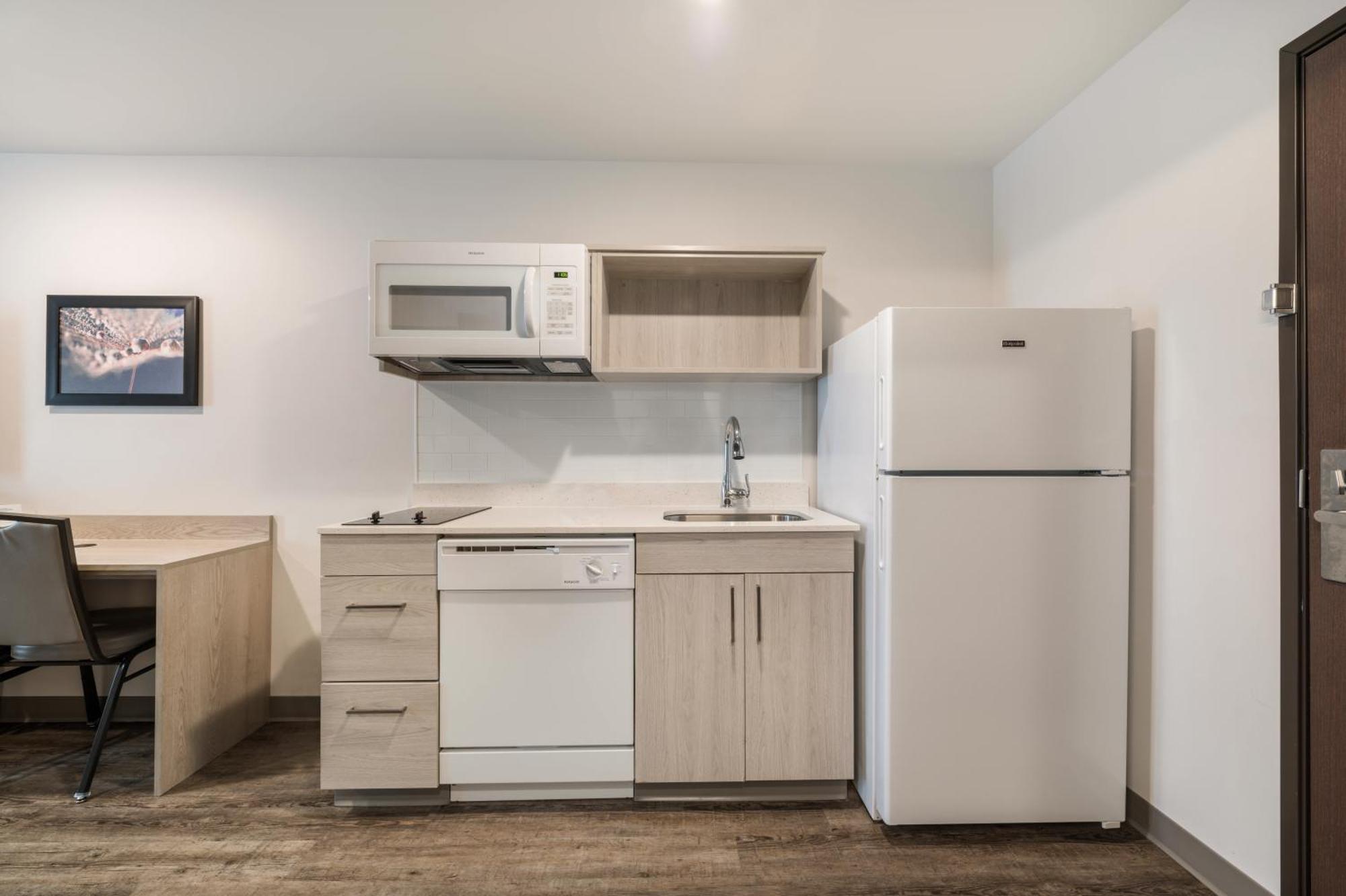 Woodspring Suites Concord-Charlotte Speedway מראה חיצוני תמונה